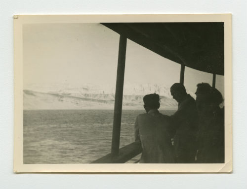 Tex (Jack Moors) and Captain Daniel DeBardeleben going up the Red Sea. Photograph Recto
