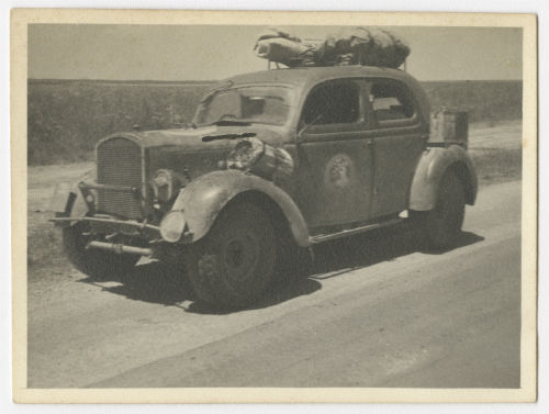 Arthur Howe, Jr.'s staff car. Recto
